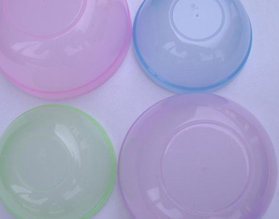 塑料面膜碗 化妝品包裝中的實(shí)用小工具及其生產(chǎn)加工探析